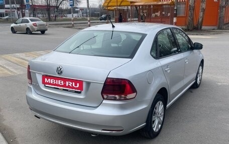 Volkswagen Polo VI (EU Market), 2016 год, 975 000 рублей, 3 фотография