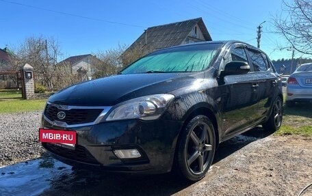 KIA cee'd I рестайлинг, 2010 год, 900 000 рублей, 5 фотография