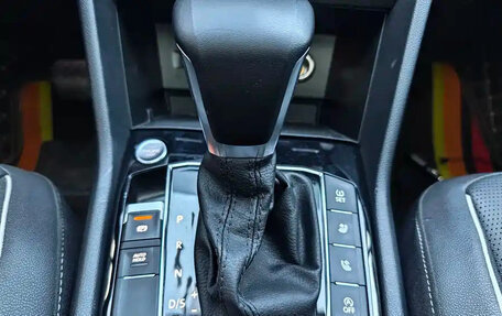Volkswagen Tiguan II, 2022 год, 2 100 000 рублей, 14 фотография
