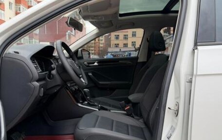 Volkswagen T-Roc I, 2022 год, 1 385 000 рублей, 5 фотография