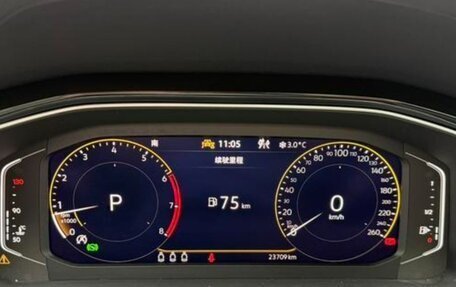 Volkswagen T-Roc I, 2022 год, 1 385 000 рублей, 12 фотография