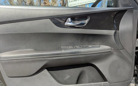 KIA Cerato IV, 2019 год, 1 799 000 рублей, 13 фотография