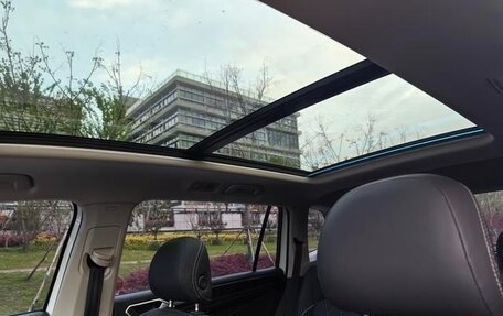 Volkswagen Tiguan II, 2023 год, 2 290 000 рублей, 12 фотография
