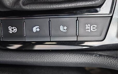Volkswagen Tiguan II, 2023 год, 2 290 000 рублей, 24 фотография