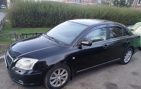 Toyota Avensis III рестайлинг, 2005 год, 499 000 рублей, 2 фотография