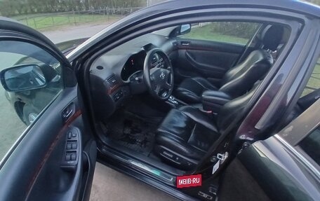 Toyota Avensis III рестайлинг, 2005 год, 499 000 рублей, 6 фотография