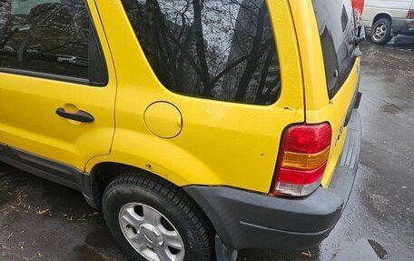 Ford Escape II, 2002 год, 600 000 рублей, 15 фотография