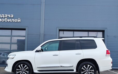 Toyota Land Cruiser 200, 2018 год, 5 750 000 рублей, 13 фотография