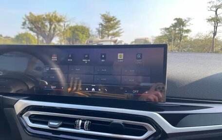 BMW 3 серия, 2024 год, 3 760 000 рублей, 14 фотография