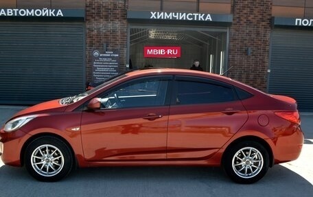 Hyundai Solaris II рестайлинг, 2011 год, 860 000 рублей, 6 фотография