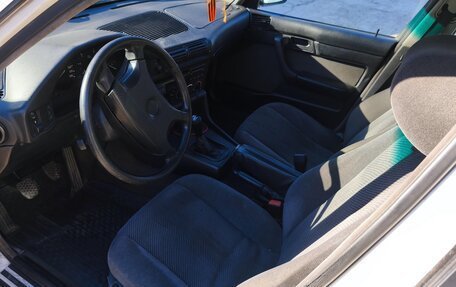 BMW 5 серия, 1994 год, 650 000 рублей, 11 фотография