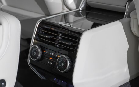 Land Rover Range Rover IV рестайлинг, 2026 год, 24 690 000 рублей, 27 фотография