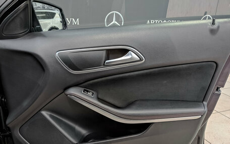 Mercedes-Benz GLA, 2015 год, 1 890 000 рублей, 24 фотография