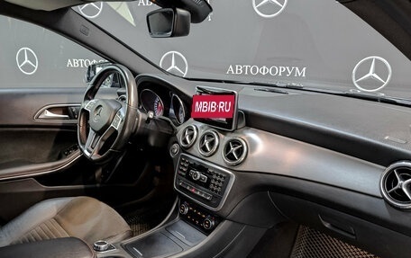 Mercedes-Benz GLA, 2015 год, 1 890 000 рублей, 13 фотография