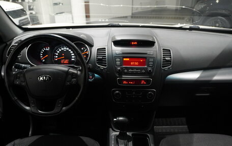 KIA Sorento II рестайлинг, 2015 год, 2 095 000 рублей, 14 фотография