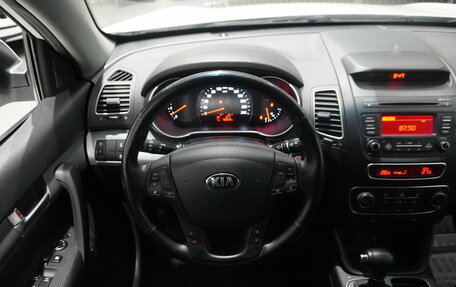 KIA Sorento II рестайлинг, 2015 год, 2 095 000 рублей, 15 фотография