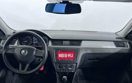 Skoda Rapid I, 2016 год, 985 000 рублей, 9 фотография