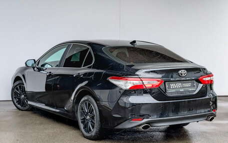 Toyota Camry, 2020 год, 3 250 000 рублей, 7 фотография