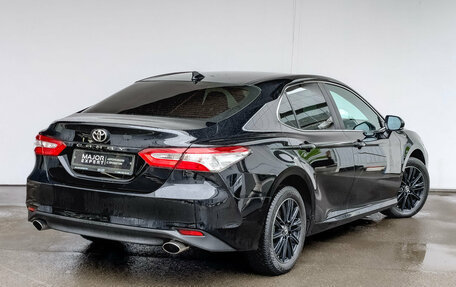 Toyota Camry, 2020 год, 3 250 000 рублей, 5 фотография