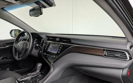 Toyota Camry, 2020 год, 3 250 000 рублей, 15 фотография