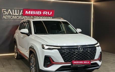 Changan CS35 Plus, 2023 год, 1 950 000 рублей, 2 фотография