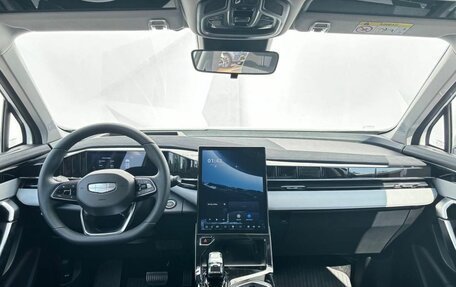 Geely Atlas, 2024 год, 4 017 190 рублей, 13 фотография