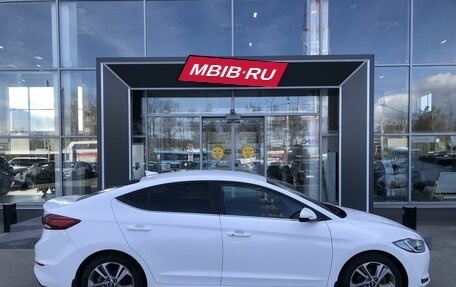 Hyundai Elantra VI рестайлинг, 2017 год, 1 359 000 рублей, 4 фотография