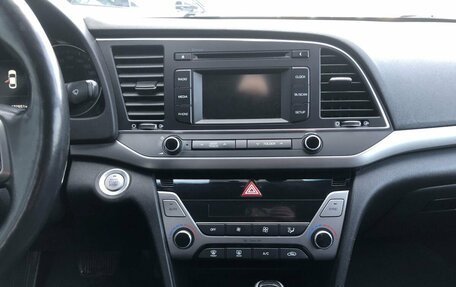 Hyundai Elantra VI рестайлинг, 2017 год, 1 359 000 рублей, 13 фотография