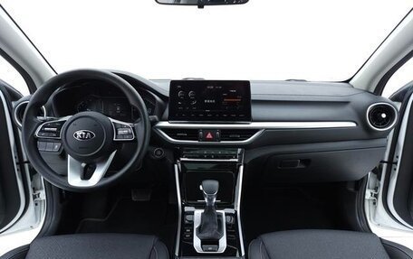 KIA K3, 2022 год, 1 110 000 рублей, 14 фотография