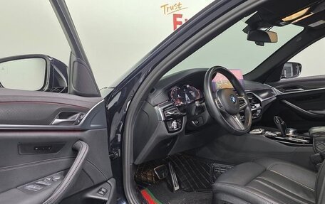 BMW 5 серия, 2023 год, 4 200 000 рублей, 10 фотография
