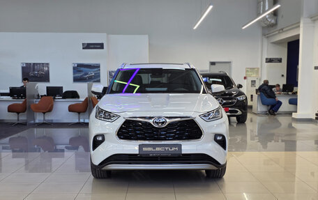 Toyota Highlander, 2026 год, 5 650 000 рублей, 2 фотография