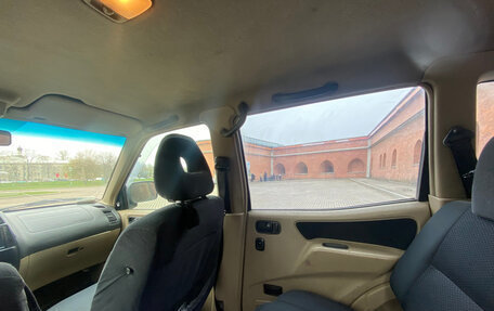 Nissan Terrano II рестайлинг, 2003 год, 820 000 рублей, 8 фотография