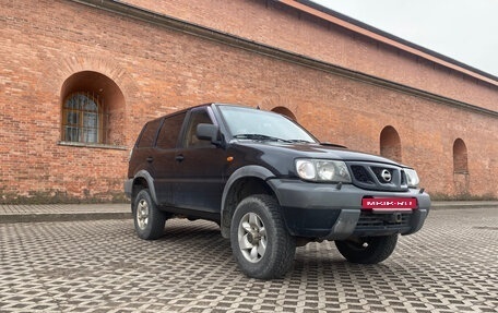 Nissan Terrano II рестайлинг, 2003 год, 820 000 рублей, 3 фотография