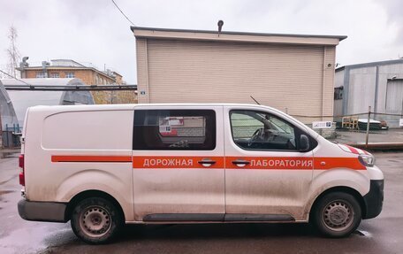 Peugeot Expert, 2022 год, 2 700 000 рублей, 5 фотография