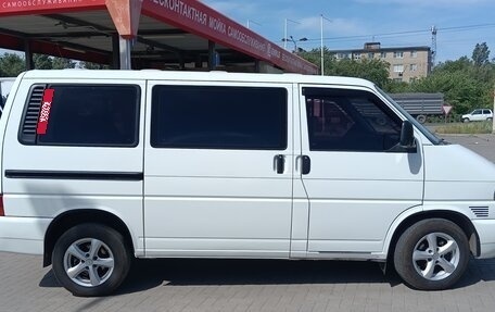 Volkswagen Caravelle T4, 2000 год, 1 620 000 рублей, 4 фотография