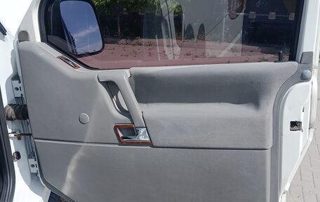 Volkswagen Caravelle T4, 2000 год, 1 620 000 рублей, 18 фотография