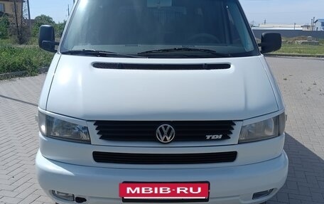 Volkswagen Caravelle T4, 2000 год, 1 620 000 рублей, 11 фотография