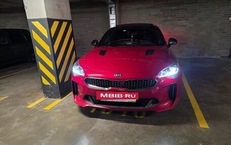 KIA Stinger I, 2018 год, 2 700 000 рублей, 10 фотография