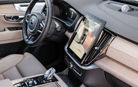Volvo XC90 II рестайлинг, 2025 год, 11 700 000 рублей, 24 фотография