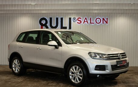 Volkswagen Touareg III, 2012 год, 2 295 000 рублей, 3 фотография