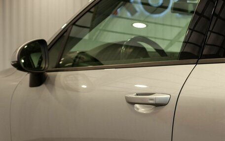 Volkswagen Touareg III, 2012 год, 2 295 000 рублей, 16 фотография