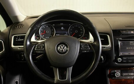 Volkswagen Touareg III, 2012 год, 2 295 000 рублей, 21 фотография