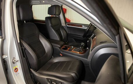 Volkswagen Touareg III, 2012 год, 2 295 000 рублей, 30 фотография