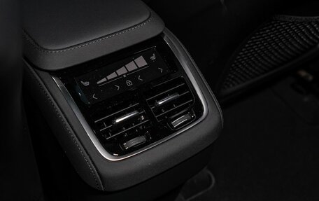 Volvo XC90 II рестайлинг, 2025 год, 11 700 000 рублей, 6 фотография