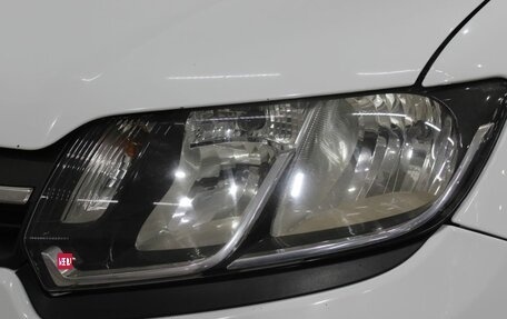 Renault Logan II, 2015 год, 725 000 рублей, 5 фотография