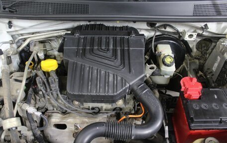 Renault Logan II, 2015 год, 725 000 рублей, 16 фотография