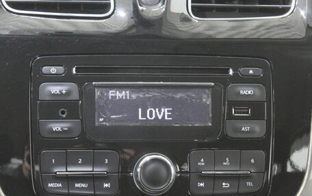 Renault Logan II, 2015 год, 725 000 рублей, 21 фотография