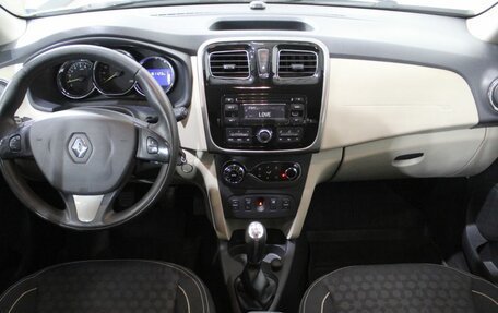 Renault Logan II, 2015 год, 725 000 рублей, 24 фотография