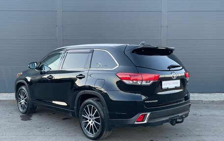 Toyota Highlander III, 2019 год, 3 745 000 рублей, 13 фотография