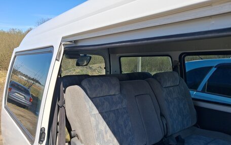 Mazda Bongo IV, 2010 год, 1 500 000 рублей, 12 фотография